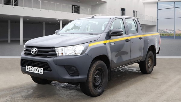 TOYOTA Hilux